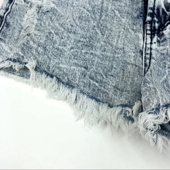 Blue Spice Light Stone Washed Frayed Bottom Shorts - Picture 4 of 5
